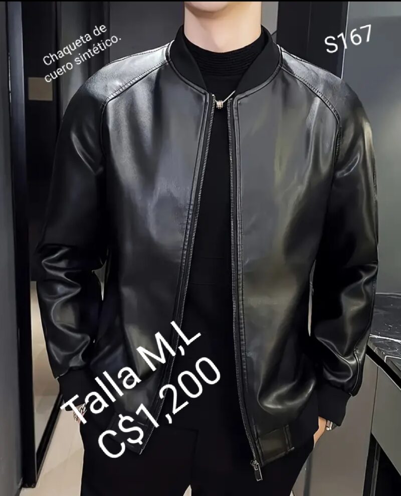Chaqueta de cuero sintético color negro