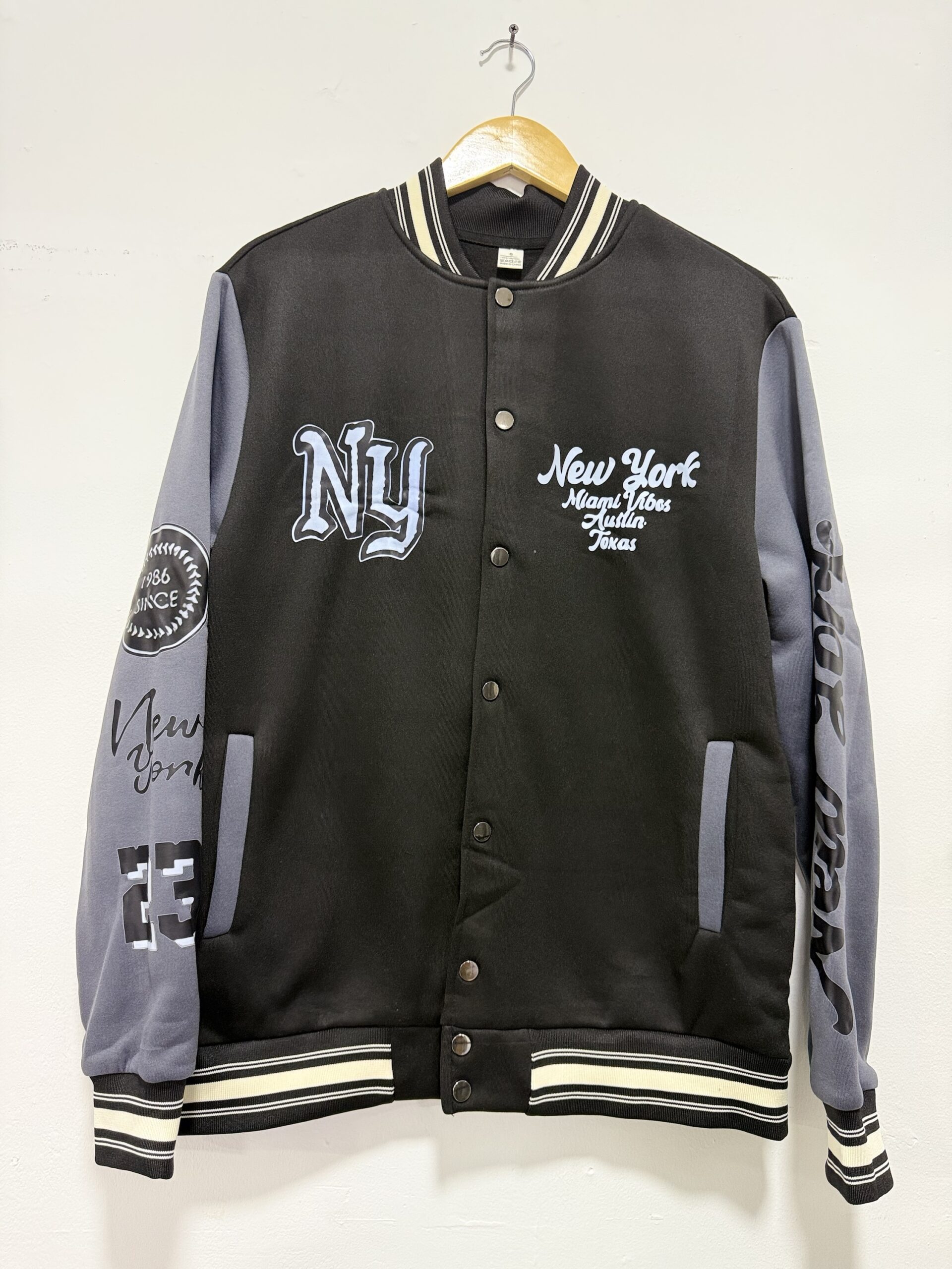 Chaqueta estilo universitaria - S452